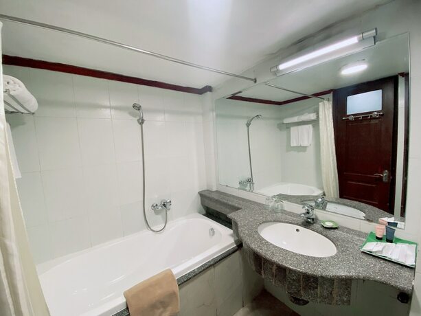 Imagen general del Hotel Muong Thanh Thanh Nien Vinh. Foto 10