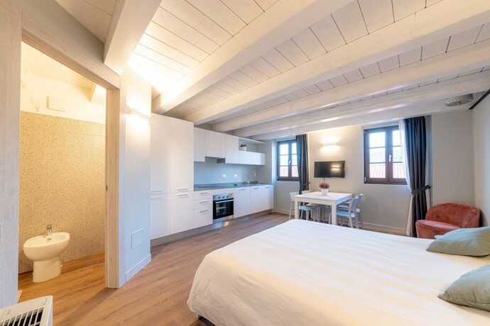 Imagen de la habitación del Hotel Mura 5and7. Foto 17