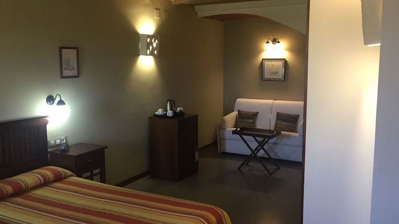 Imagen de la habitación del Hotel Muralleta. Foto 8