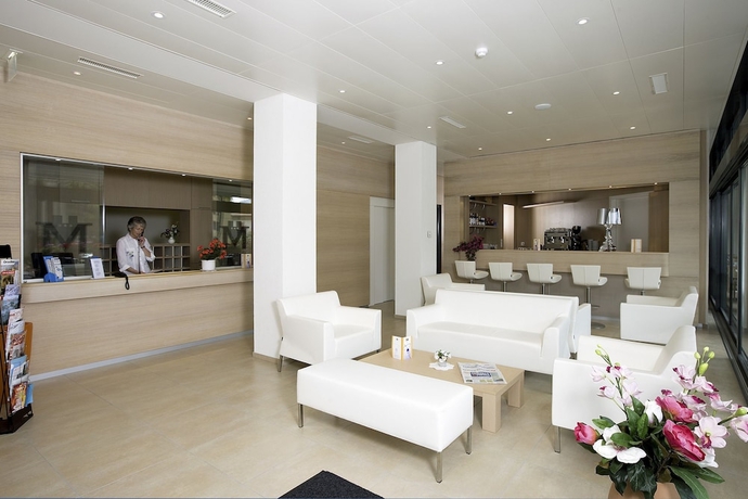 Imagen de los interiores del Hotel Muralto. Foto 17