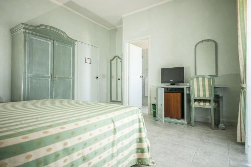 Imagen de la habitación del Hotel Murano, Rossano Scalo. Foto 7