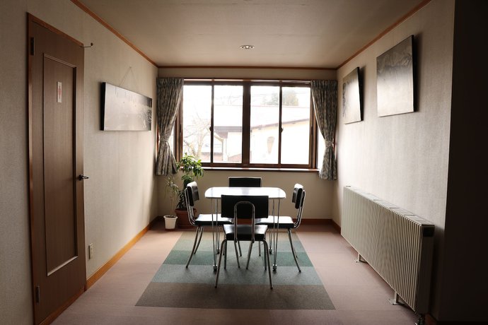Imagen de los interiores del Hotel Murano Shinya. Foto 18