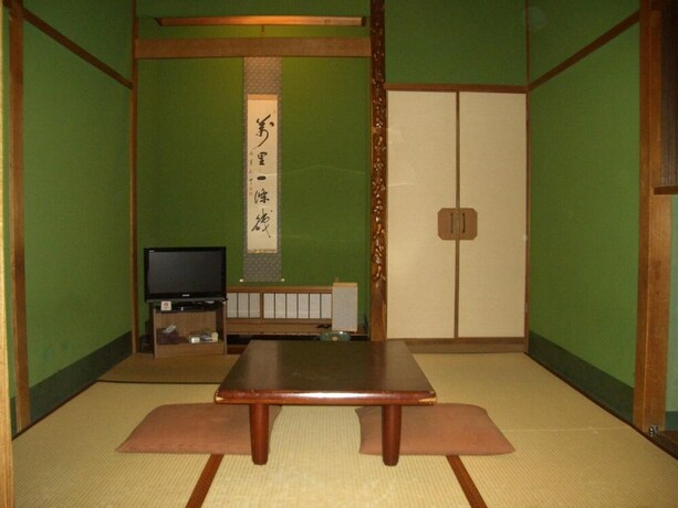 Imagen de la habitación del Hotel Murataya. Foto 18