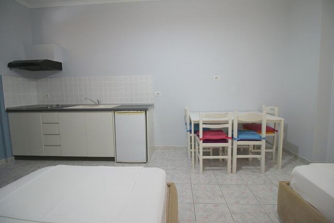 Imagen general del Hotel Murati Suites Sarande. Foto 2