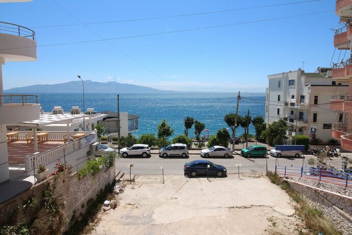 Imagen general del Hotel Murati Suites Sarande. Foto 5