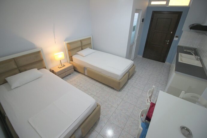 Imagen general del Hotel Murati Suites Sarande. Foto 10