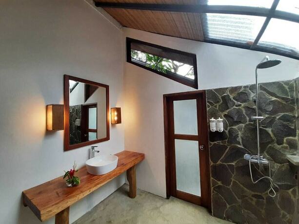 Imagen de la habitación del Hotel Murex Manado Dive Resort. Foto 26
