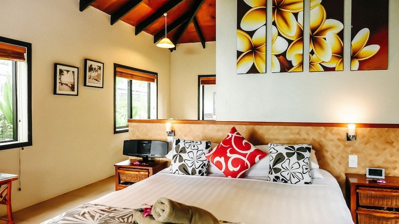 Imagen de la habitación del Hotel Muri Beach Resort. Foto 6