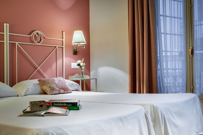 Imagen de la habitación del Hotel Murillo, Sevilla. Foto 7