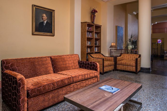 Imagen de los interiores del Hotel Murray. Foto 18