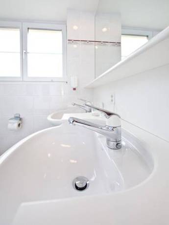 Imagen de la habitación del Hotel Murten. Foto 8