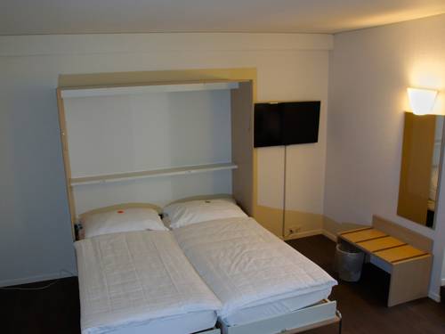 Imagen de la habitación del Hotel Murten. Foto 10