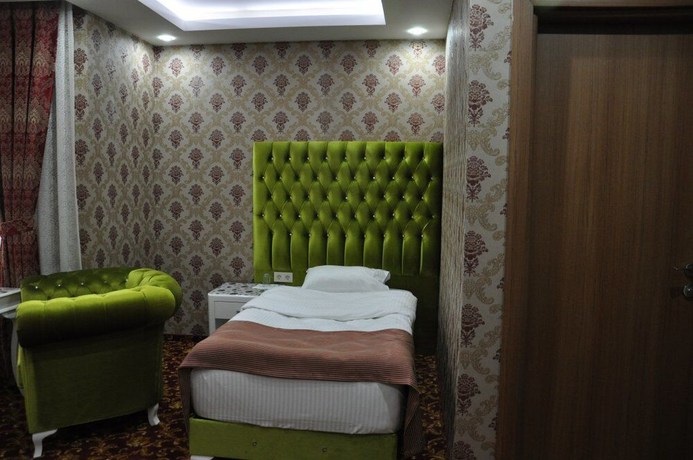 Imagen de la habitación del Hotel Mus Mir Saray. Foto 10