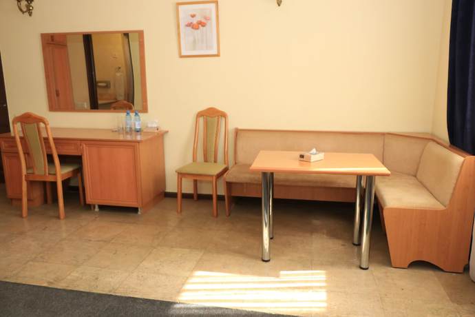 Imagen de la habitación del Hotel Musa Ler Yerevan. Foto 9