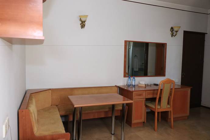 Imagen de la habitación del Hotel Musa Ler Yerevan. Foto 10
