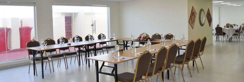 Imagen de los interiores del Hotel Muscat Hills. Foto 16