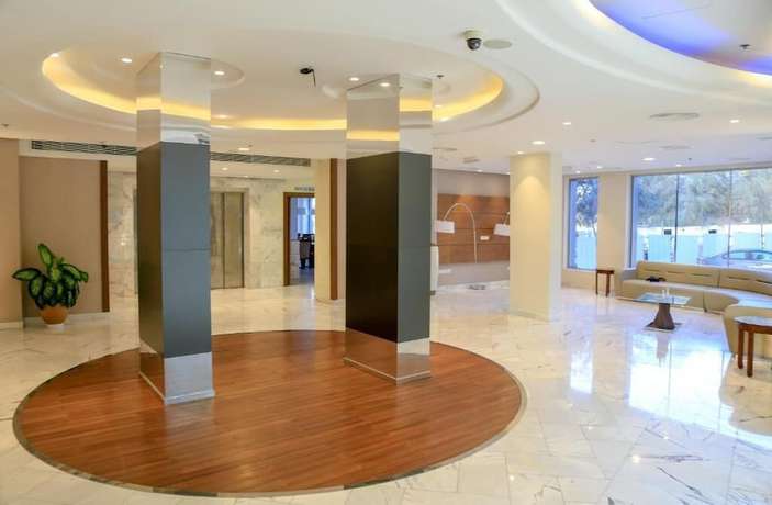 Imagen de los interiores del Hotel Muscat Inn. Foto 16