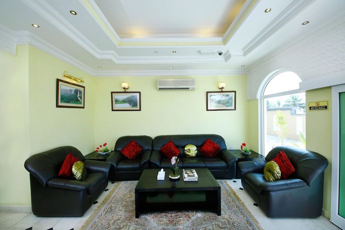 Imagen de los interiores del Hotel Muscat International. Foto 17