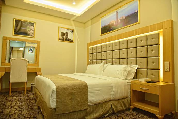 Imagen de la habitación del Hotel Muscat Plaza. Foto 3