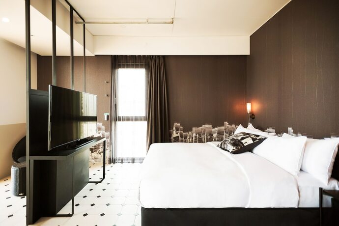 Imagen de la habitación del Hotel Museo. Foto 19