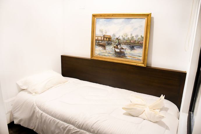 Imagen de la habitación del Hotel Museo San Moritz. Foto 18