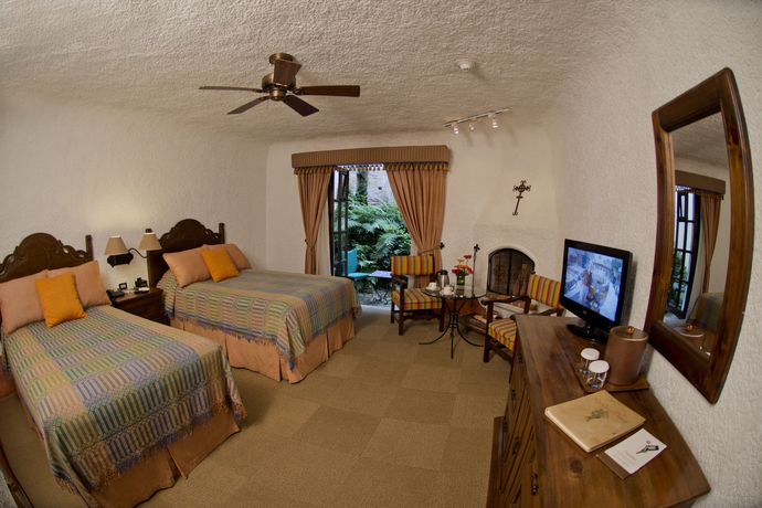 Imagen de la habitación del Hotel Museo Spa Casa Santo Domingo. Foto 2