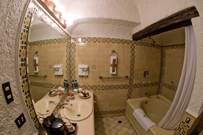 Imagen de la habitación del Hotel Museo Spa Casa Santo Domingo. Foto 4