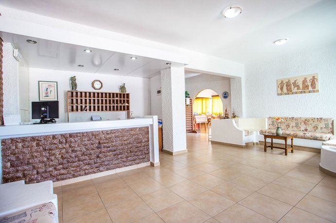 Imagen de los interiores del Hotel Muses, Rodas. Foto 16
