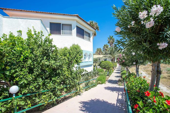 Imagen de los exteriores del Hotel Muses, Rodas. Foto 15