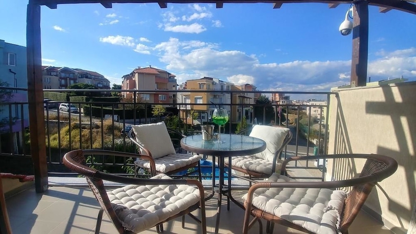 Imagen de la habitación del Hotel Muses, Sozopol. Foto 10