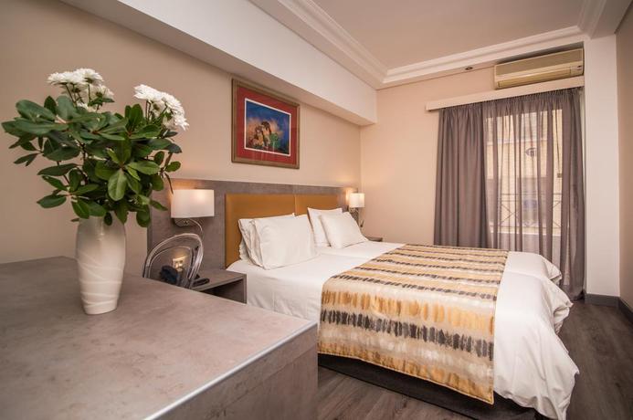 Imagen de la habitación del Hotel Museum, Atenas. Foto 4