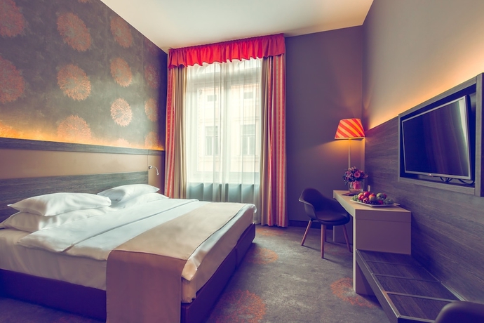 Imagen de la habitación del Hotel Museum Budapest. Foto 15