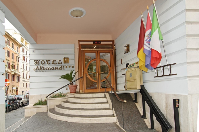 Imagen de los exteriores del Hotel Museum, Vaticano. Foto 14