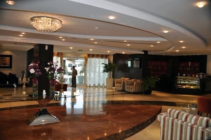 Imagen de los interiores del Hotel Musherib. Foto 19