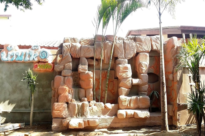 Imagen de los exteriores del Hotel Mushroom House Kohlarn. Foto 18