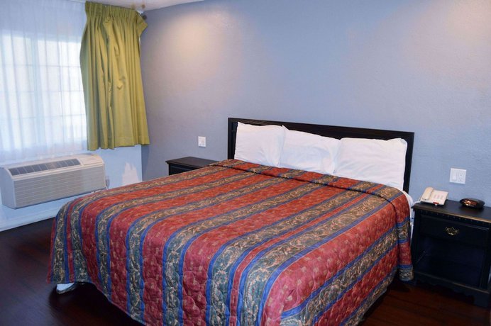 Imagen de la habitación del Hotel Musicland. Foto 2