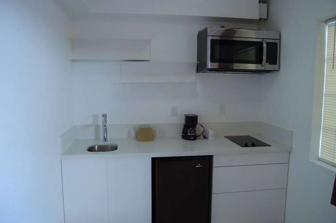 Imagen de la habitación del Hotel Musicland. Foto 5