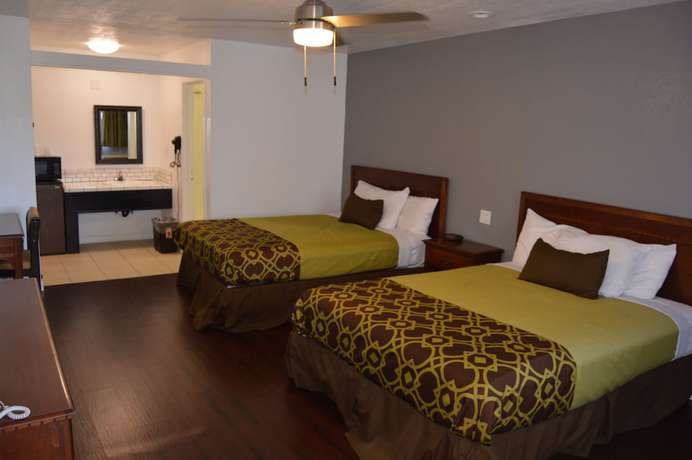 Imagen de la habitación del Hotel Musicland. Foto 10