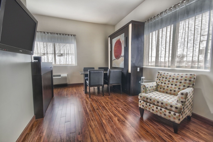 Imagen de la habitación del Hotel Must - Airport Road Jean Lesage. Foto 16