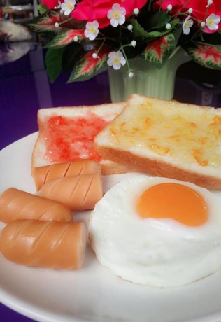 Imagen del bar/restaurante del Hotel Must Come Boutique. Foto 2