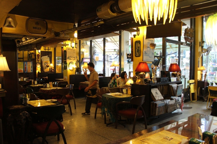 Imagen del bar/restaurante del Hotel Must Sea Bangkok. Foto 5