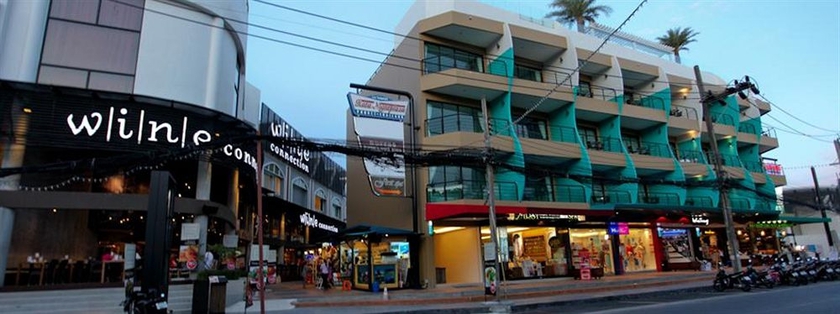 Imagen de los exteriores del Hotel Must Sea Kata. Foto 10