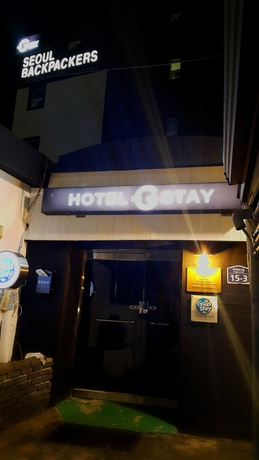 Imagen de los exteriores del Hotel Must Stay. Foto 12