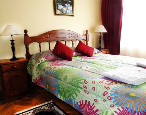 Imagen general del Hotel Mustapic. Foto 16