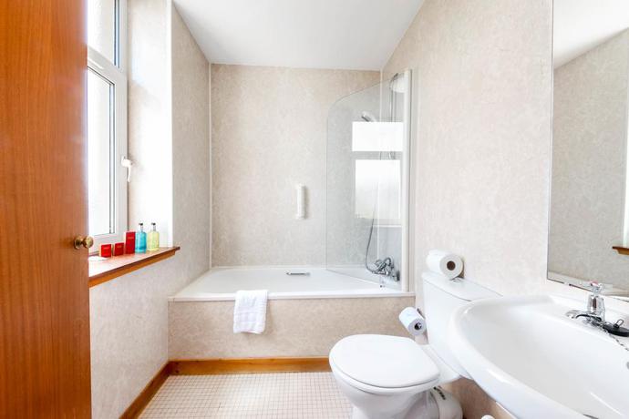 Imagen general del Hotel Muthu Alexandra Oban. Foto 3