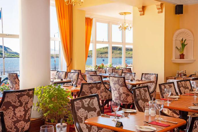 Imagen del bar/restaurante del Hotel Muthu Alexandra Oban. Foto 10