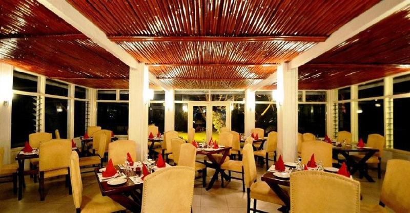 Imagen del bar/restaurante del Hotel Muthu Lake Naivasha Country Club. Foto 5