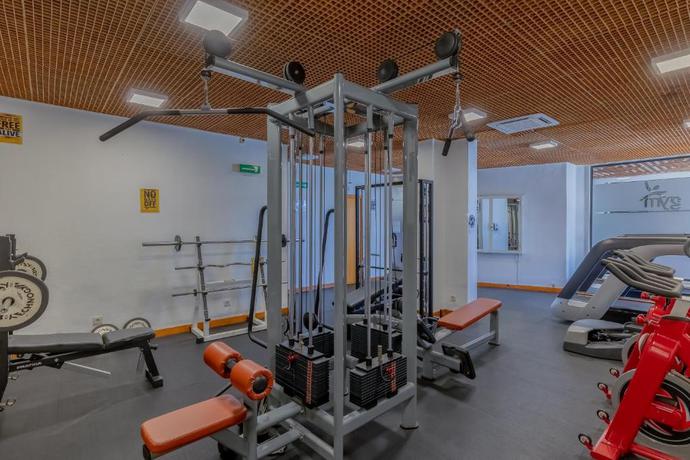 Imagen general del Hotel Muthu Oura Praia. Foto 4