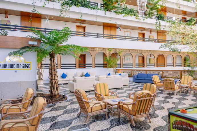 Imagen general del Hotel Muthu Oura Praia. Foto 5