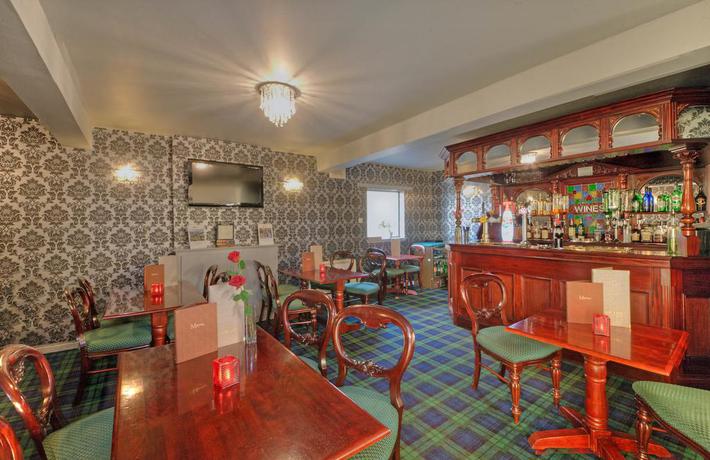 Imagen del bar/restaurante del Hotel Muthu Queens Hotel. Foto 11